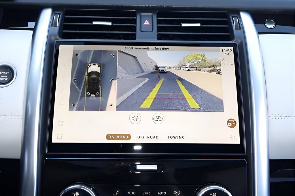 New 2026 Land Rover Discovery S AWD/4WD image 23