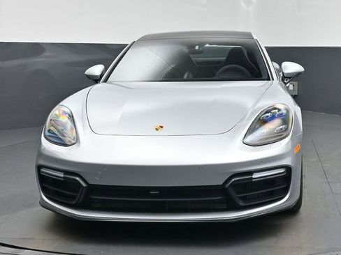 Used 2019 Porsche Panamera GTS image 6