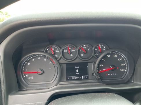 Used 2025 Chevrolet Silverado 2500 Custom w/ Custom Value Package AWD/4WD image 2