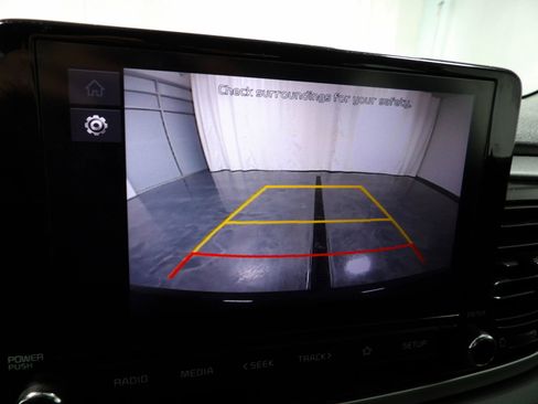 Used 2023 Kia Rio LX FWD image 15