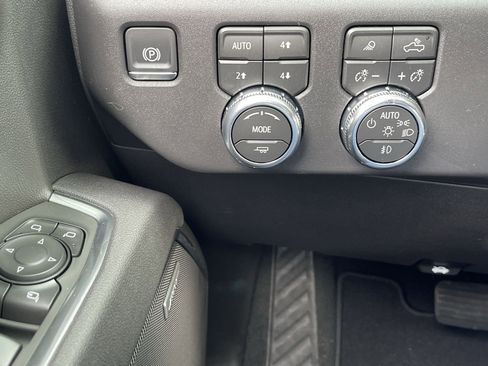 New 2026 GMC Sierra 1500 SLT w/ SLT Premium Package image 53