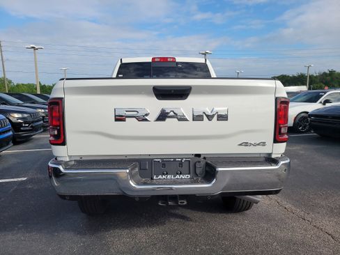 New 2026 RAM 2500 Tradesman AWD/4WD image 7