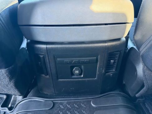 Used 2018 RAM 2500 Big Horn AWD/4WD image 17