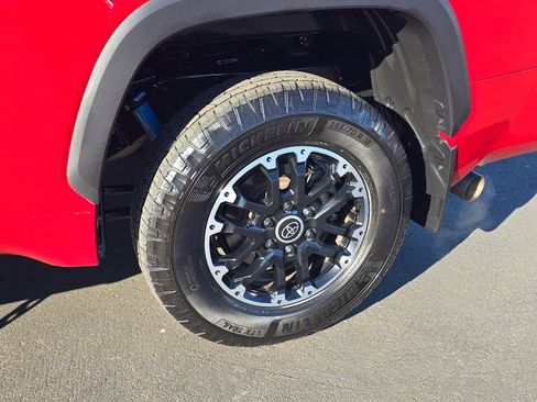 Used 2022 Toyota Tundra SR5 image 10