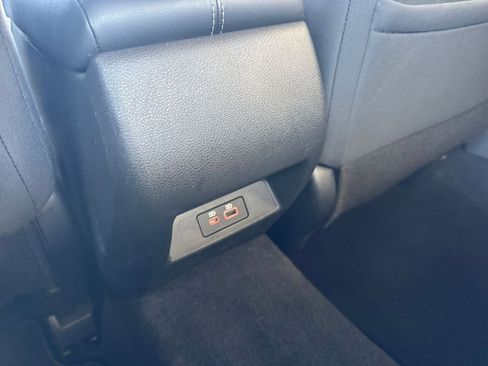 Used 2025 Nissan Altima 2.5 SV FWD image 23