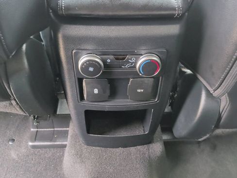 Used 2021 Ford Explorer XLT w/ Equipment Group 202A RWD image 38