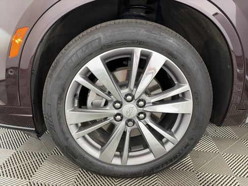 Used 2020 Cadillac XT6 Premium Luxury AWD/4WD image 11