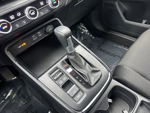 Certified 2025 Honda CR-V EX image 22