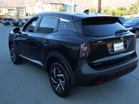 New 2026 Nissan Kicks SV image 6