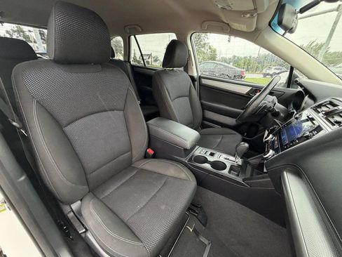 Used 2018 Subaru Outback 2.5i Premium AWD/4WD image 15