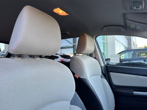 Used 2017 Subaru Crosstrek 2.0i Premium image 22