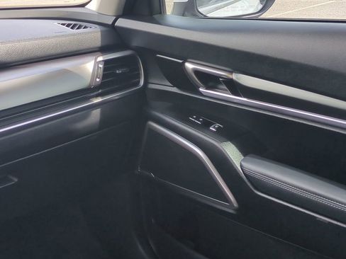 Used 2023 Kia Telluride S w/ S Sunroof Package FWD image 19