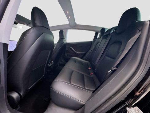 Used 2018 Tesla Model 3 RWD image 15
