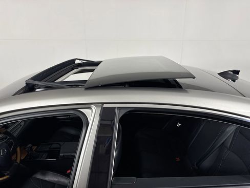 Used 2020 Lexus ES 350 Luxury w/ Accessory Package image 27