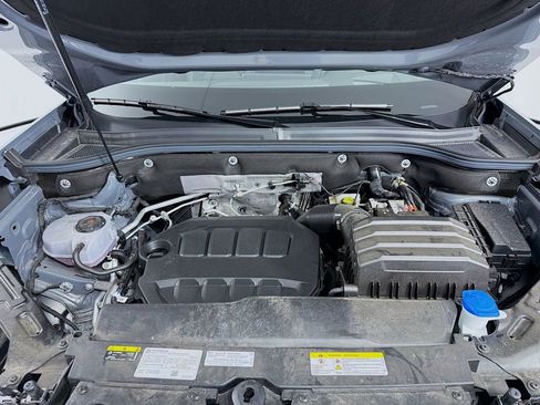 Used 2025 Volkswagen Atlas SEL image 33