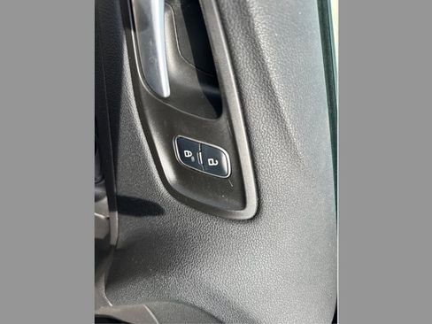 Used 2018 Ford Escape SEL AWD/4WD image 34