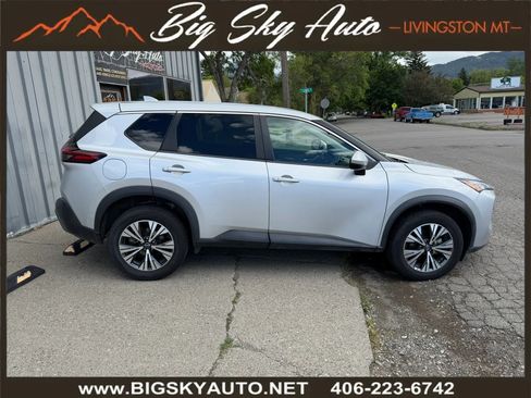 Used 2022 Nissan Rogue SV AWD/4WD image 6