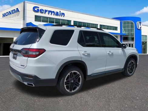 New 2026 Honda Pilot Touring image 3