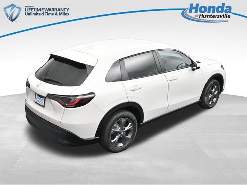 New 2026 Honda HR-V LX image 33