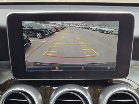 Used 2016 Mercedes-Benz GLC 300 4MATIC image 23