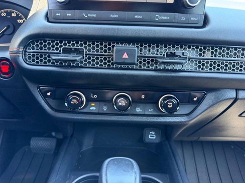 Certified 2024 Honda HR-V Sport image 14