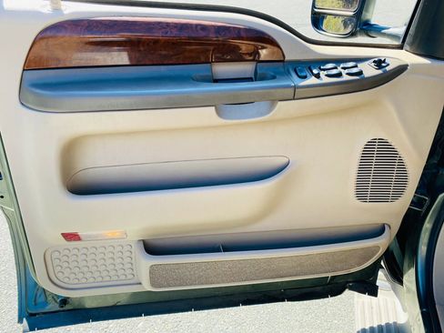 Used 2000 Ford Excursion Limited image 34