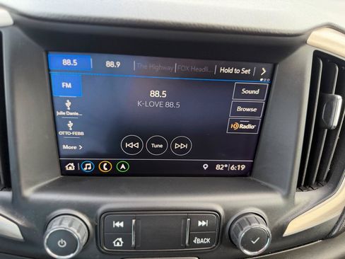 Used 2020 GMC Terrain Denali w/ Denali Premium Package FWD image 32