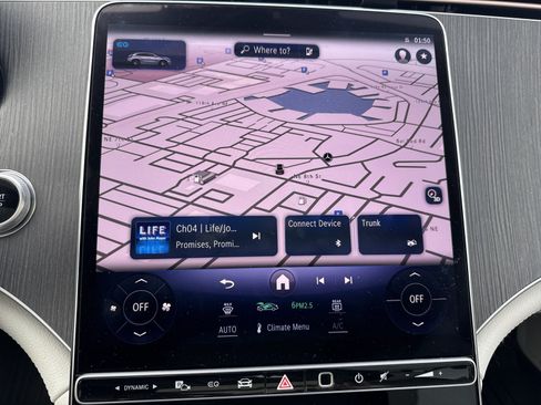 Certified 2023 Mercedes-Benz EQE 500 4MATIC SUV image 18