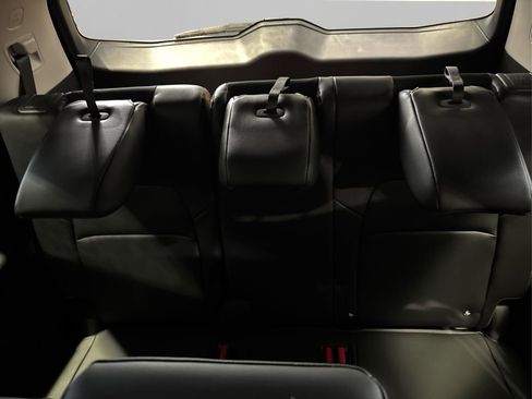 New 2025 Nissan Pathfinder SL image 38