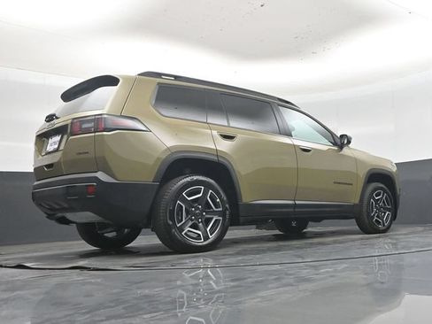 New 2026 Jeep Cherokee Laredo AWD/4WD image 42