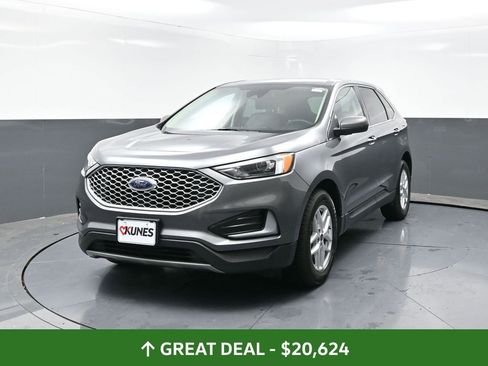 Used 2024 Ford Edge SEL image 8