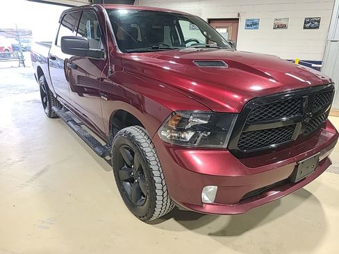 Used 2019 RAM 1500 Express w/ Ignition Orange Sport Package AWD/4WD image 5
