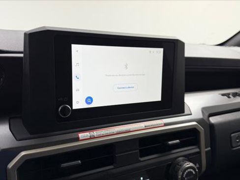 Used 2025 Toyota Tacoma SR5 image 30