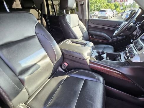 Used 2019 GMC Yukon SLT AWD/4WD image 20