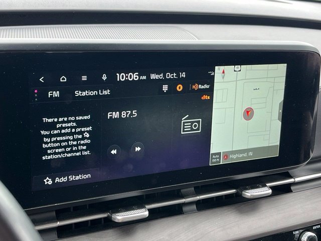 Certified 2024 Kia Carnival SX FWD image 23