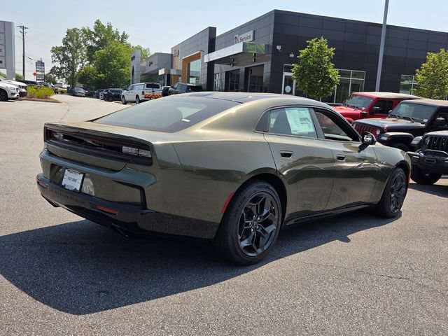 New 2026 Dodge Charger R/T w/ Blacktop Package AWD/4WD image 9