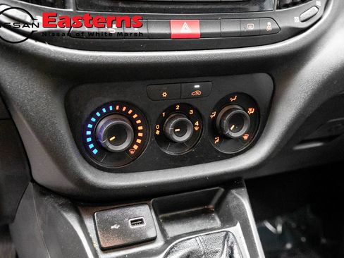 Used 2021 RAM ProMaster City Tradesman SLT FWD image 18