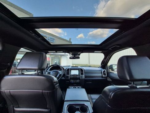 Used 2021 Ford Expedition Max XLT image 26