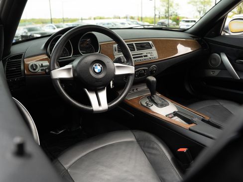 Used 2003 BMW Z4 2.5i RWD image 13