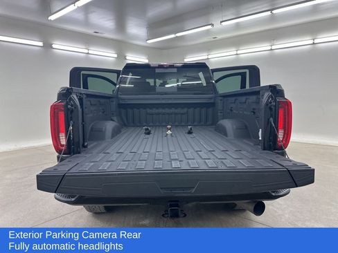 Used 2023 GMC Sierra 2500 Denali w/ Denali Black Diamond Edition image 27