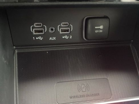 New 2025 Jeep Grand Cherokee L Overland w/ Advanced Protech Group III image 25