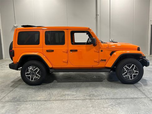 New 2025 Jeep Wrangler Sahara image 5
