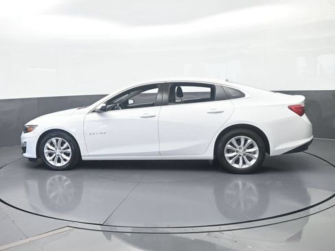 Used 2024 Chevrolet Malibu LT FWD image 3