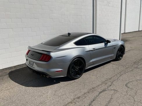 Used 2021 Ford Mustang GT Premium w/ Equipment Group 401A image 4