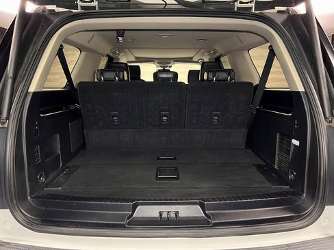 Used 2021 Ford Expedition Max Platinum image 24