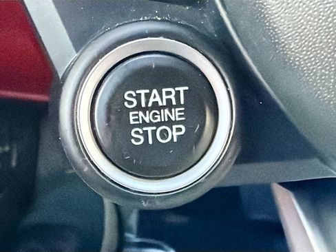 Used 2020 Alfa Romeo Stelvio image 36