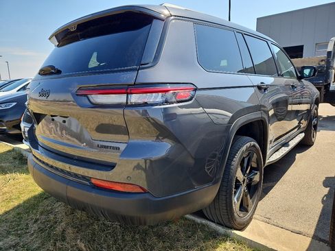 Used 2025 Jeep Grand Cherokee L Limited w/ Luxury Tech Group II image 5