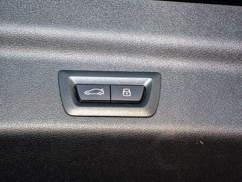 Used 2025 BMW X1 xDrive28i image 10