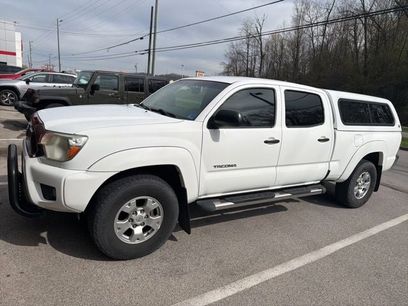 Used 2012 Toyota Tacoma Base V6 w/ SR5 Pkg