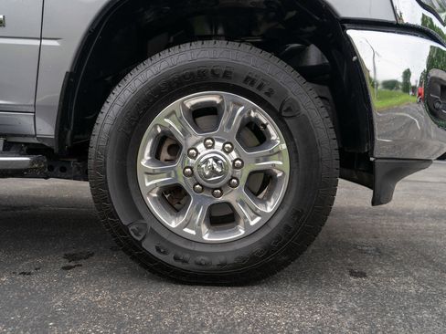 Used 2024 RAM 2500 Big Horn w/ Safety Group AWD/4WD image 10